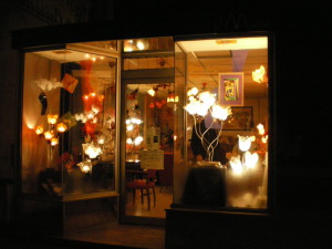 boutique lampe verre acrylique avec tulipes luminaires jl masini à vierzon